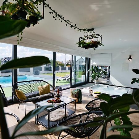 Dom Z Basenem I Jacuzzi Do 10 Osob Zator Willa Luxhouse Exterior photo